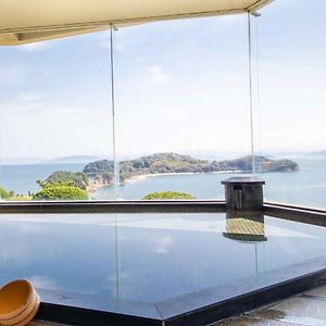 Japanese-Style Room Sea View